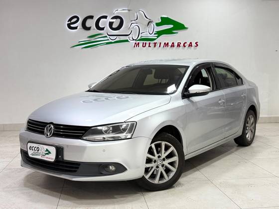 VOLKSWAGEN JETTA 2.0 COMFORTLINE FLEX 4P TIPTRONIC VOLKSWAGEN JETTA 2.0 COMFORTLINE FLEX 4P TIPTRONIC